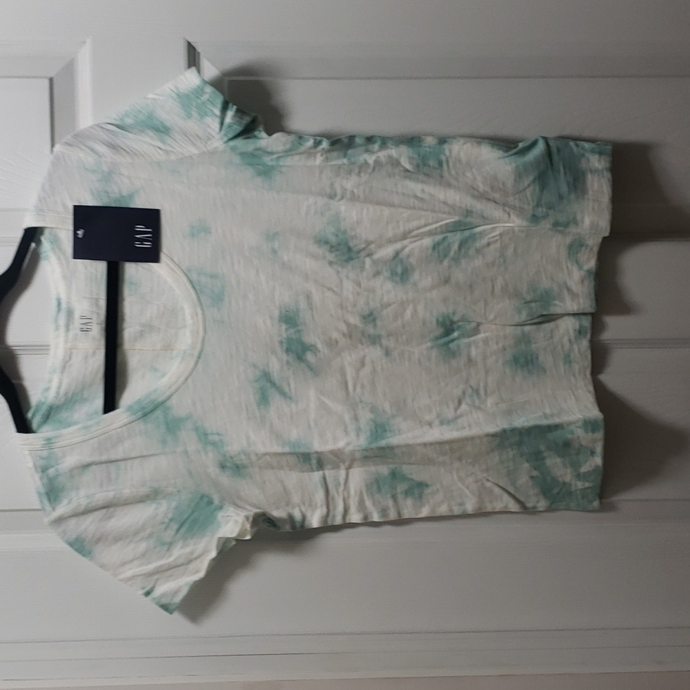 New! Gap Tie Dye Green and White T-shirt. Large